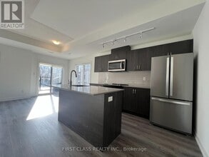 39 Nordic Ln in Whitchurch-Stouffville, ON - Building Photo - Building Photo