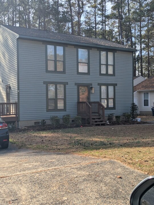 2111 Peppertree St in Durham, NC - Building Photo
