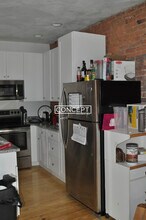 610 Columbus Ave, Unit 4 in Boston, MA - Building Photo - Building Photo