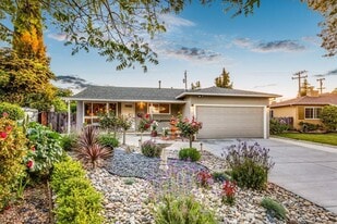 2832 Ramona Ct in Santa Clara, CA - Building Photo