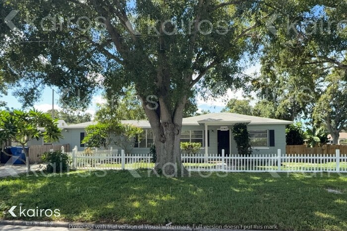 5140 17th Ave N in St. Petersburg, FL - Foto de edificio