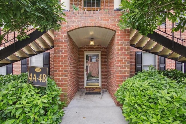 4 Plantation Dr NE, Unit A in Atlanta, GA - Building Photo - Building Photo