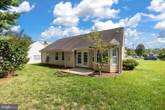 5703 Halifax Ct in Fredericksburg, VA - Building Photo - Building Photo