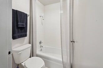 Oaks35 in San Marcos, TX - Building Photo - Building Photo
