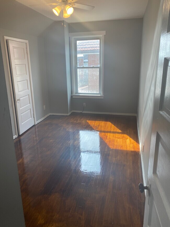 8512 Church Dr in St. Louis, MO - Building Photo - Building Photo