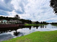 547 Glendale Ln in Orange Park, FL - Foto de edificio - Building Photo