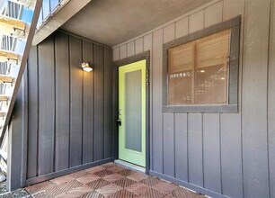 909 Reinli St, Unit 144 in Austin, TX - Building Photo - Building Photo