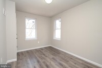 5411 Trinity St photo'