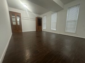 8xxx Barrett Rd in Fort Washington, MD - Building Photo