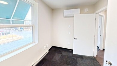 3554 E Washington Ave in Madison, WI - Building Photo - Building Photo