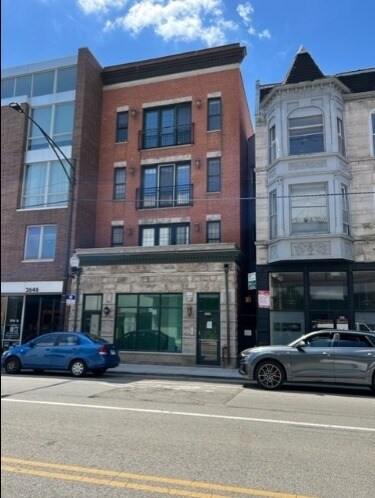2650 N Halsted St in Chicago, IL - Building Photo