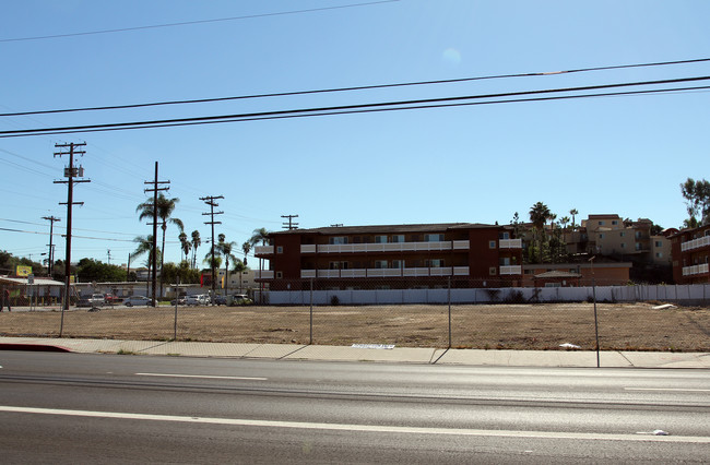 1442-1444 E 8th St in National City, CA - Building Photo - Building Photo