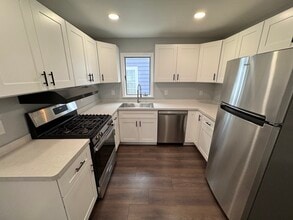 388 Wabash Ave, Unit 2 in Kenmore, NY - Foto de edificio - Building Photo