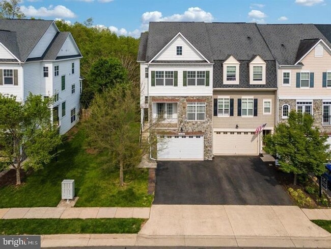 property at 14160 Catbird Dr