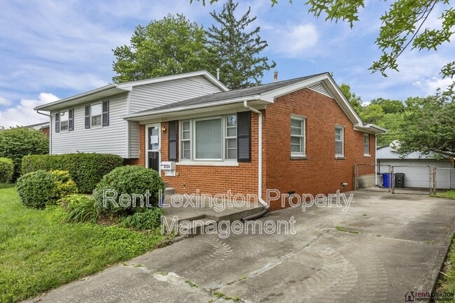 property at 2124 Violet Rd
