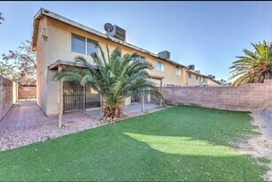 4420 Shalimar Ave in Las Vegas, NV - Building Photo