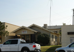 225 18th St in Bakersfield, CA - Building Photo - Building Photo