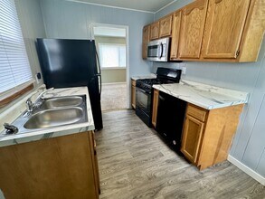 906 E Elm St in Kokomo, IN - Building Photo - Building Photo