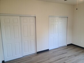 22806 Shady Forest Dr, Unit A in Elmendorf, TX - Building Photo - Building Photo