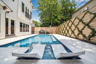 2809 Georgetown St in Houston, TX - Building Photo - Building Photo