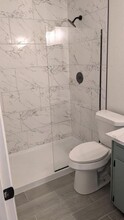 1005 W Martin Luther King Jr Blvd in Austin, TX - Building Photo - Building Photo