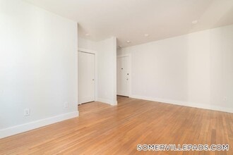 138 Highland Ave in Somerville, MA - Building Photo - Building Photo