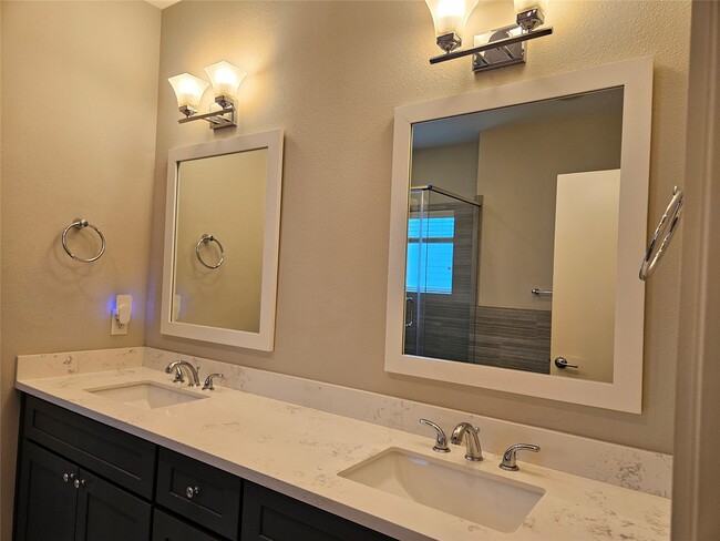 property at 2621 Hutchins St