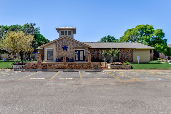 Twin Creek in Killeen, TX - Foto de edificio - Building Photo