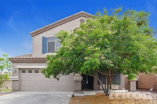 10733 W Taft St in Phoenix, AZ - Building Photo