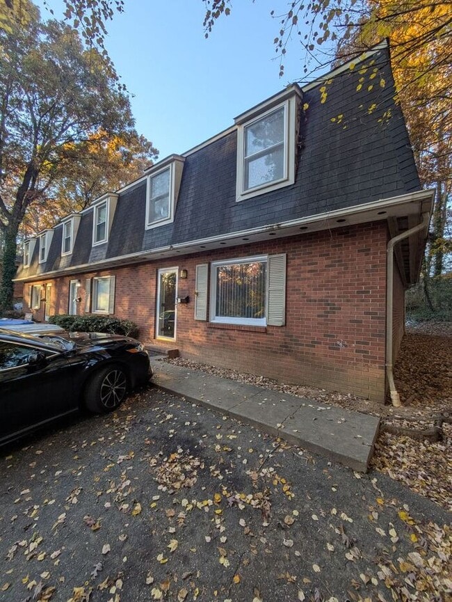 property at 314 12th Ave NW