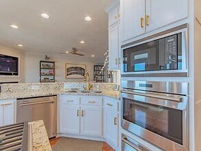 164B Aquatic View Way in Savannah, TN - Building Photo - Building Photo
