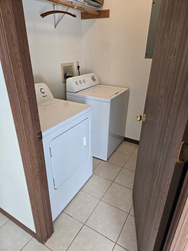 521 Franklin St in Tomah, WI - Building Photo - Building Photo