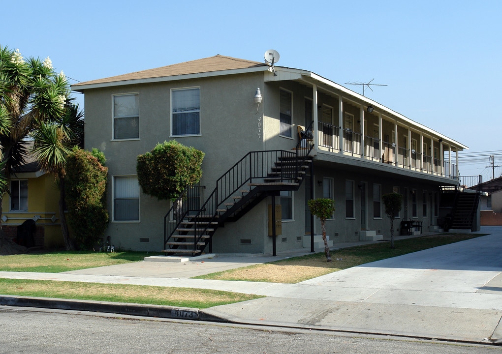 4073 W 138th St in Hawthorne, CA - Foto de edificio