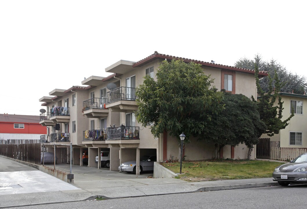 1388 Reeve St in Santa Clara, CA - Building Photo