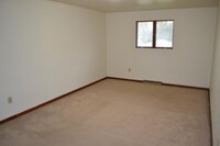 464 E 7th Ave photo'