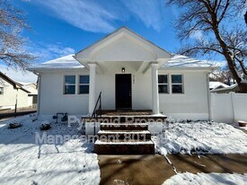 3185 S 900 E in Millcreek, UT - Building Photo