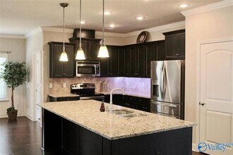 408 Bay Tree Ln SW in Huntsville, AL - Building Photo - Building Photo