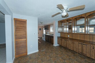 844 Burden Lake Rd in Averill Park, NY - Building Photo - Building Photo