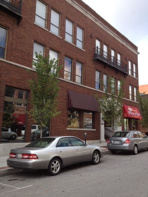 property at 31 E Center St