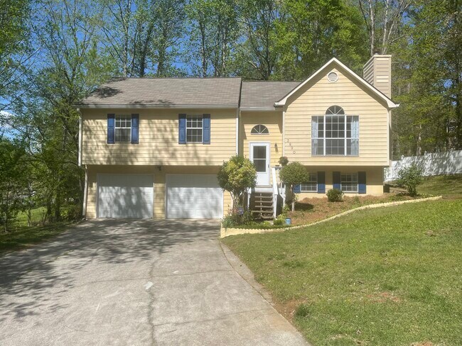 property at 3890 Nowlin Rd