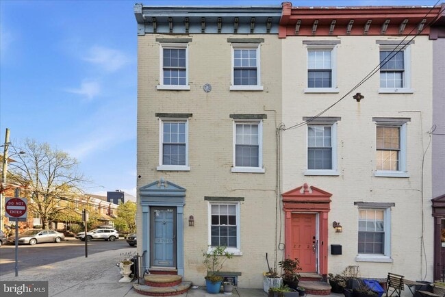 2700-14 South St in Philadelphia, PA - Building Photo - Building Photo