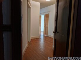 143 Park Dr, Unit 23 in Boston, MA - Building Photo