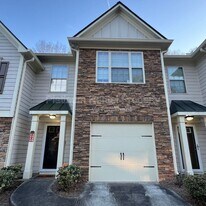2886 Ridgeview Dr in Atlanta, GA - Building Photo
