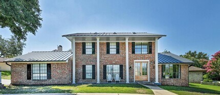 608 Sombrero in Horseshoe Bay, TX - Foto de edificio - Building Photo