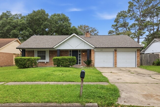 5111 Crystal Bay Dr