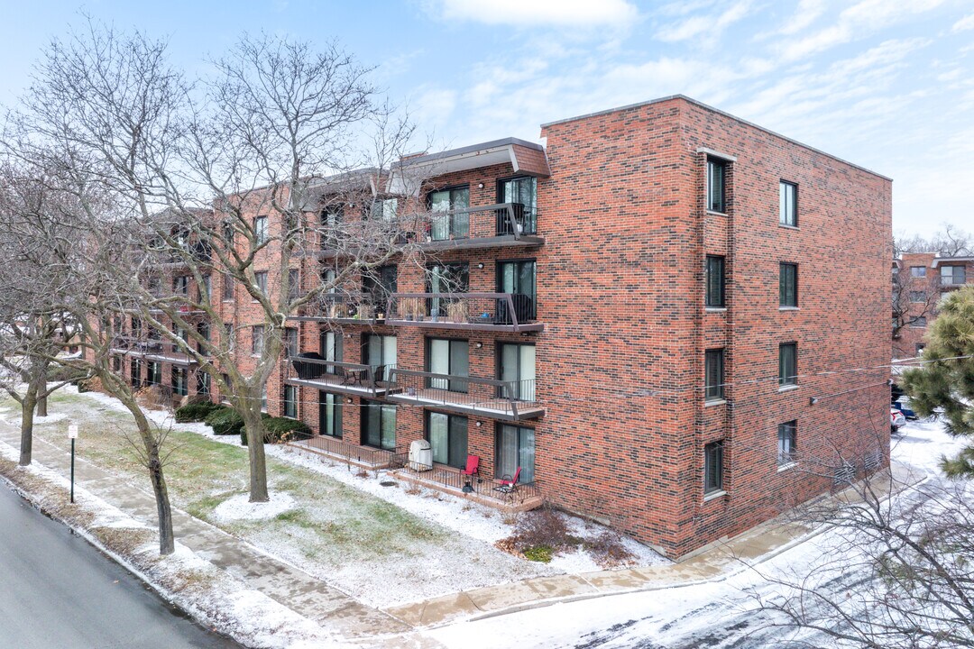 Drake Manor Of Skokie Condo in Evanston, IL - Foto de edificio