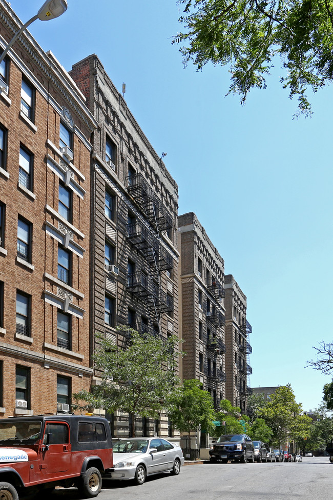 445 West 153rd Street in New York, NY - Building Photo - Building Photo