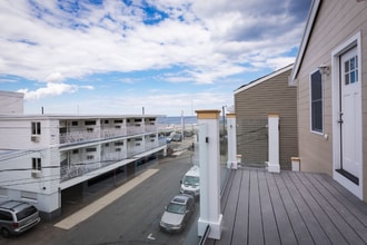 1 L St in Hampton, NH - Building Photo - Building Photo