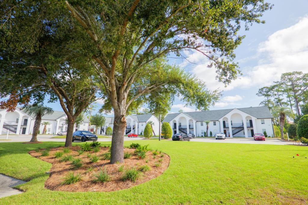 Baytree Vynes in Valdosta, GA - Foto de edificio