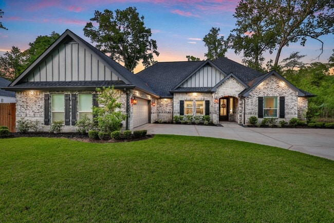 property at 2711 Constantine Dr